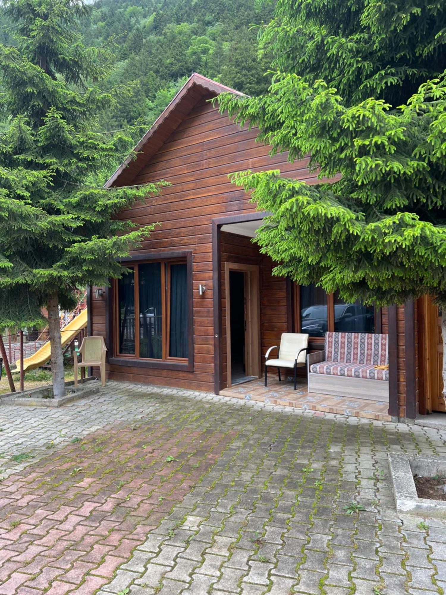 Zeren Bungalov Aparthotel Uzungöl Exteriör bild